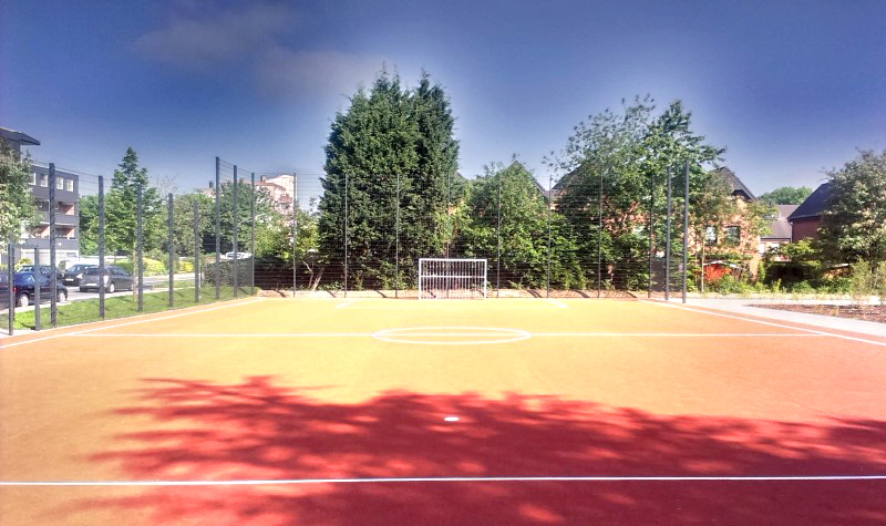 aktuelles 2013.06 - Bolz- und Spielplatz Paracelsusstra�e, Er�ffnung am 05.06.2013