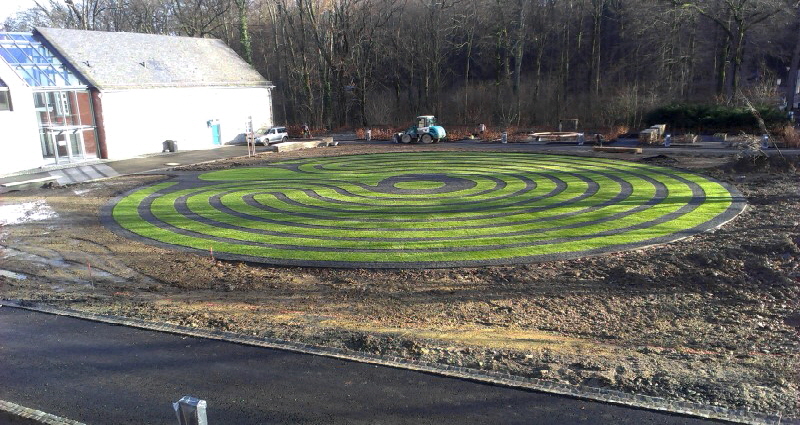 aktuelles 2013.12 - Verlegung Fertigrasen am Schloss Homburg im Dezember